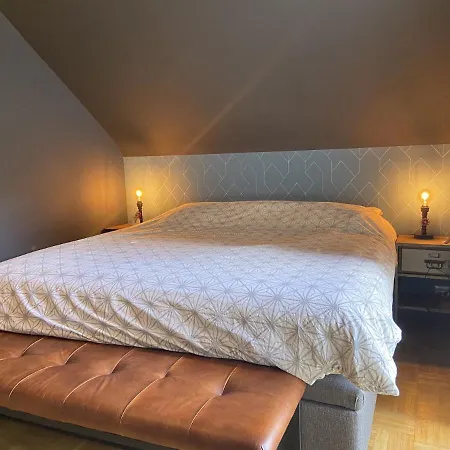La Maison Grise